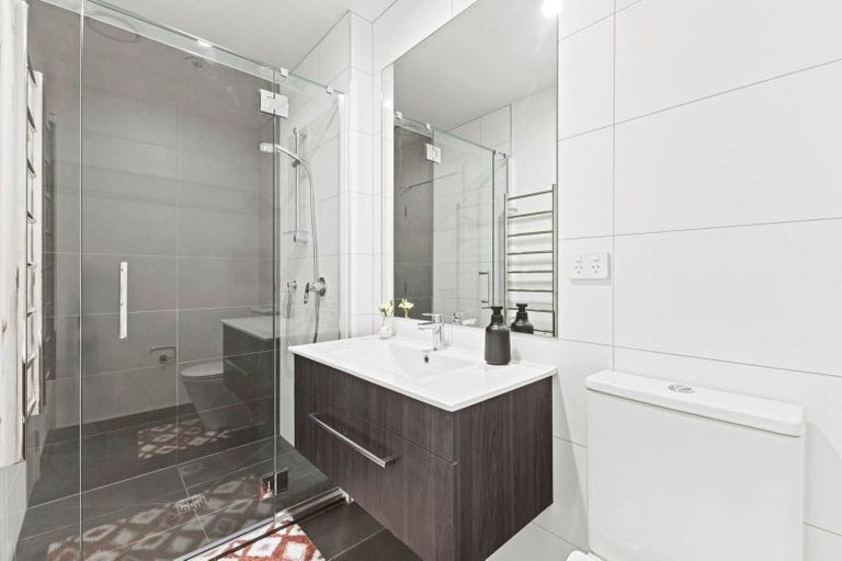 Photo of property in 204/8 Lakewood Court, Manukau, Auckland, 2104