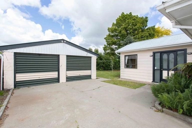 Photo of property in 22 Wingate Street, Redwood, Christchurch, 8051