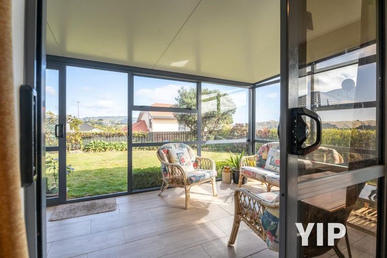 Photo of property in 67 Kentwood Drive, Woodridge, Wellington, 6037