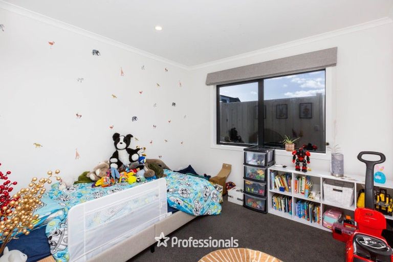 Photo of property in 18 Castletown Street, Wallaceville, Upper Hutt, 5018