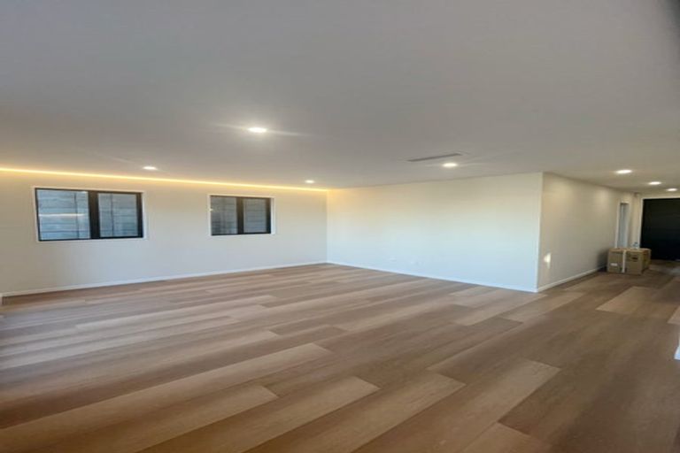 Photo of property in 9b Glamorgan Drive, Torbay, Auckland, 0630