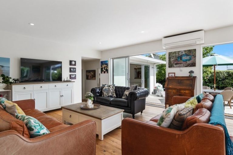 Photo of property in 6 Terrace Avenue, Mount Maunganui, 3116