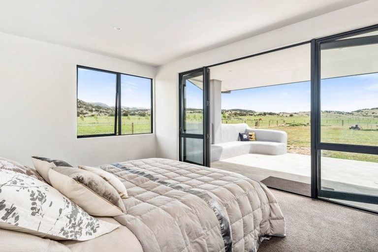 Photo of property in 127 Pukerangi Drive, Queensberry, Cromwell, 9383