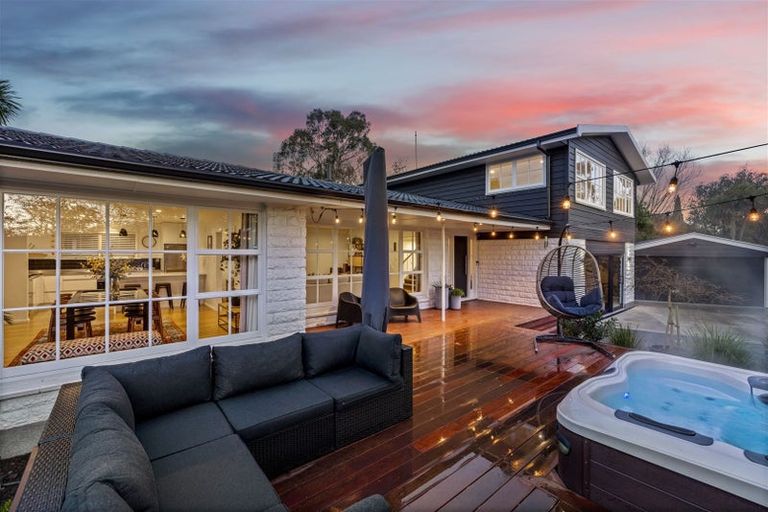 Photo of property in 7 Parkstone Avenue, Ilam, Christchurch, 8041