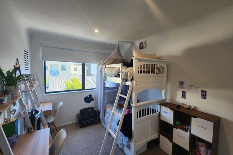 Photo of property in 5 Kanuka Road, Hobsonville, Auckland, 0616