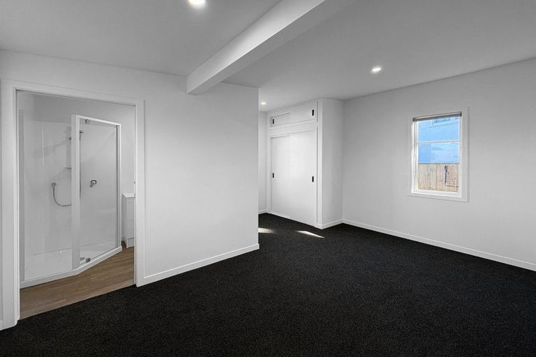 Photo of property in 23 Egmont Street, Castlecliff, Whanganui, 4501