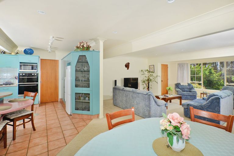 Photo of property in 43 Charles Walton Road, Maungatapere, Whangarei, 0179