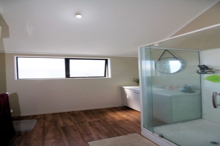 Photo of property in 12a Simpson Road, Papamoa Beach, Papamoa, 3118