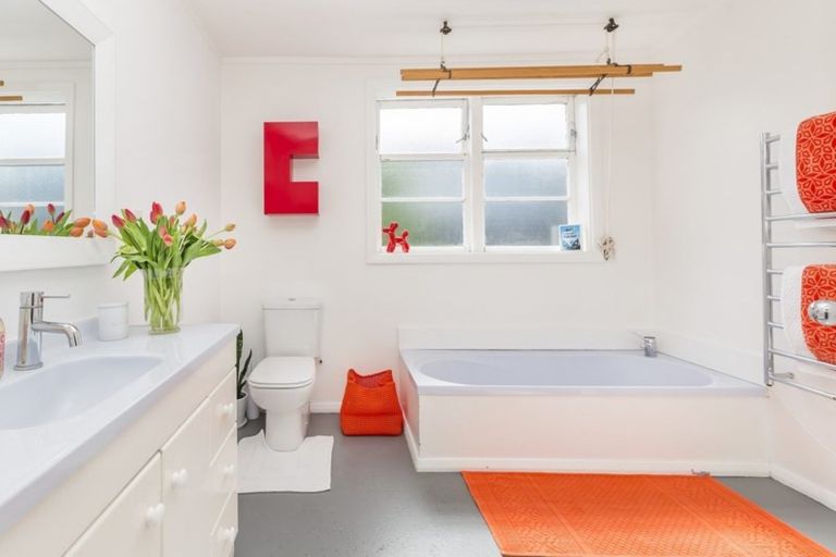 Photo of property in 14 Ventnor Street, Seatoun, Wellington, 6022