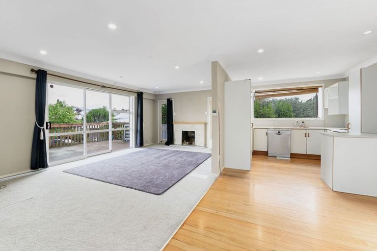 Photo of property in 14 Westney Place, Forest Lake, Hamilton, 3200