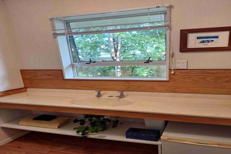 Photo of property in 37 Arthur Street, Whitianga, 3510