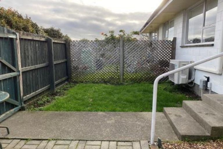 Photo of property in 2/90 Charles Street, Waltham, Christchurch, 8011