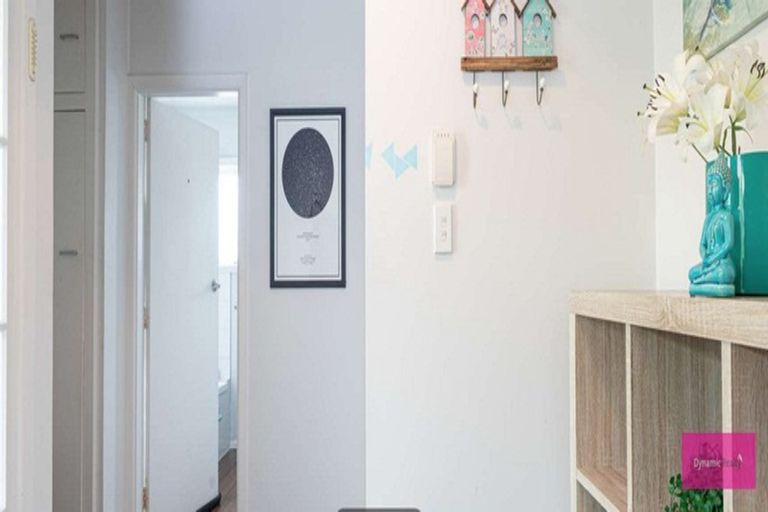 Photo of property in 19 Orrick Crescent, Avondale, Christchurch, 8061