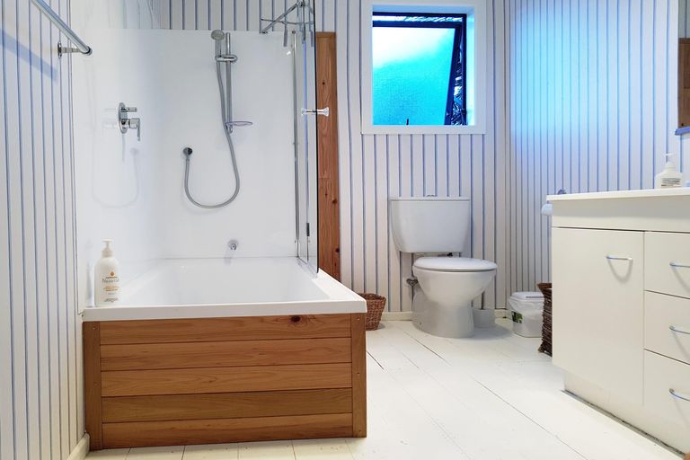 Photo of property in 8 Duke Street, Tamarau, Gisborne, 4010