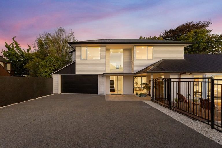 Photo of property in 12a Holmwood Road, Merivale, Christchurch, 8014