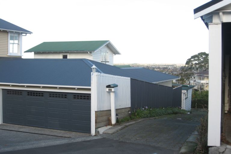 Photo of property in 42 Cameron Road, Bluff Hill, Napier, 4110