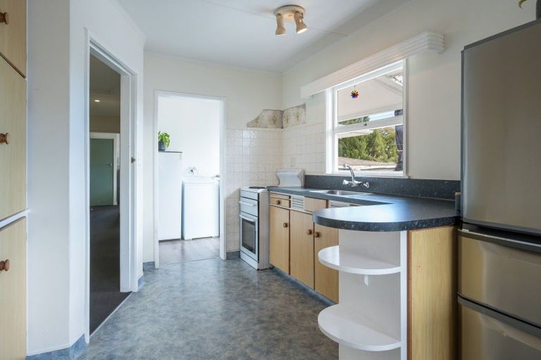 Photo of property in 32 Tennyson Crescent, Stoke, Nelson, 7011