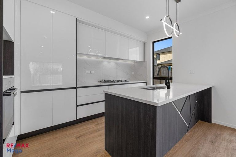 Photo of property in 14 Urney Drive, Flat Bush, Auckland, 2019