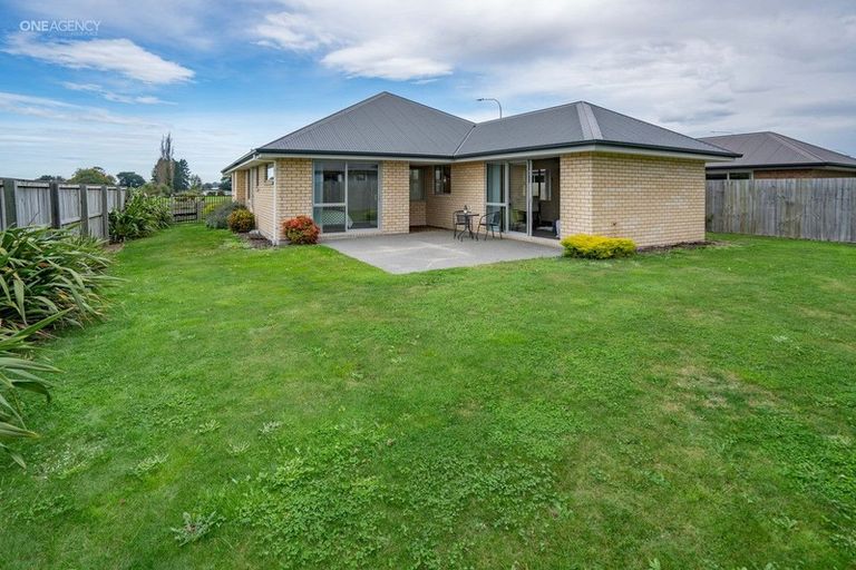 Photo of property in 1 Goodwin Street, Rangiora, 7400