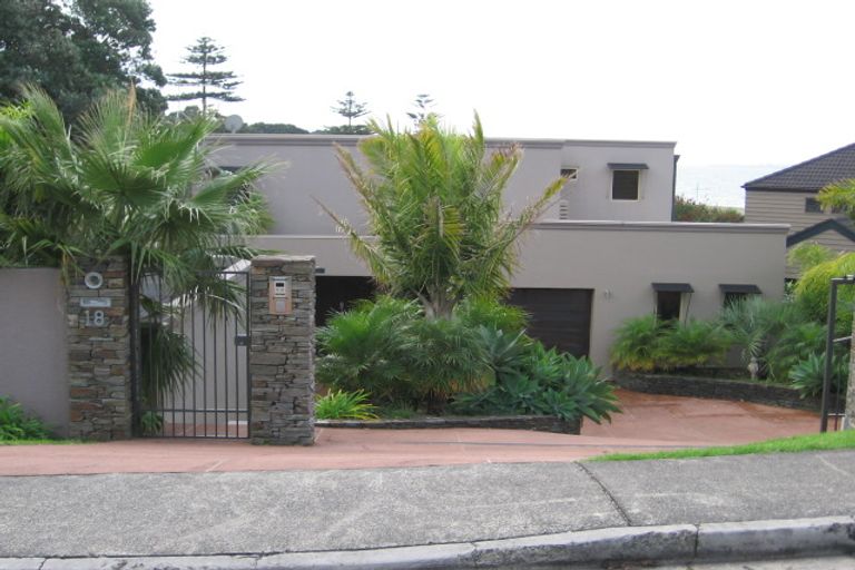 Photo of property in 18 Whitby Crescent, Mairangi Bay, Auckland, 0630