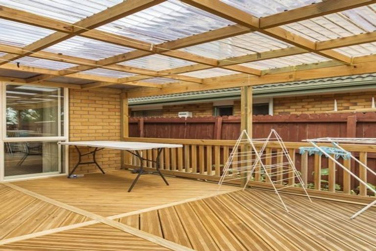 Photo of property in 20 Tussock Avenue, Mangere, Auckland, 2022