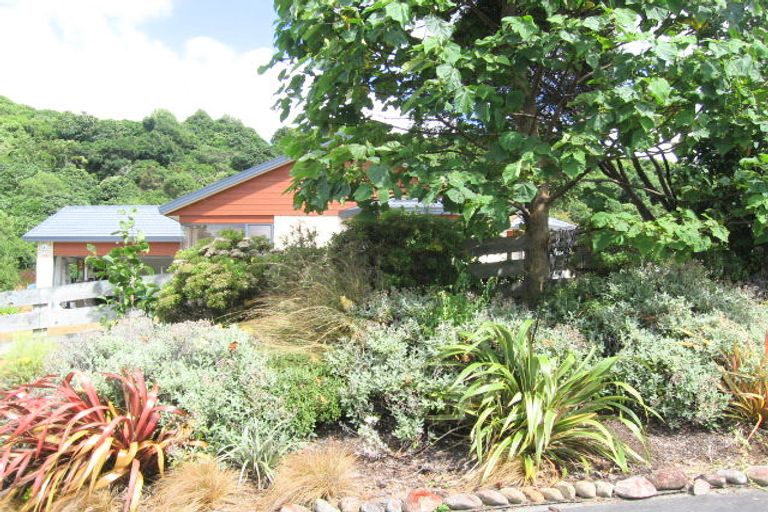 Photo of property in 11 Carlow Grove, Birchville, Upper Hutt, 5018