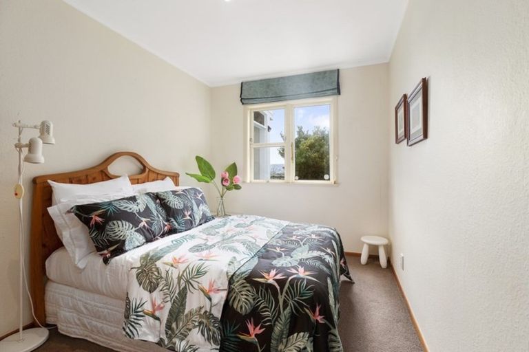 Photo of property in 43 Nevay Road, Miramar, Wellington, 6022