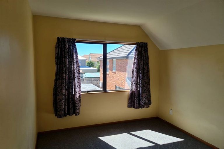 Photo of property in 2/12 Elizabeth Street, Riccarton, Christchurch, 8011