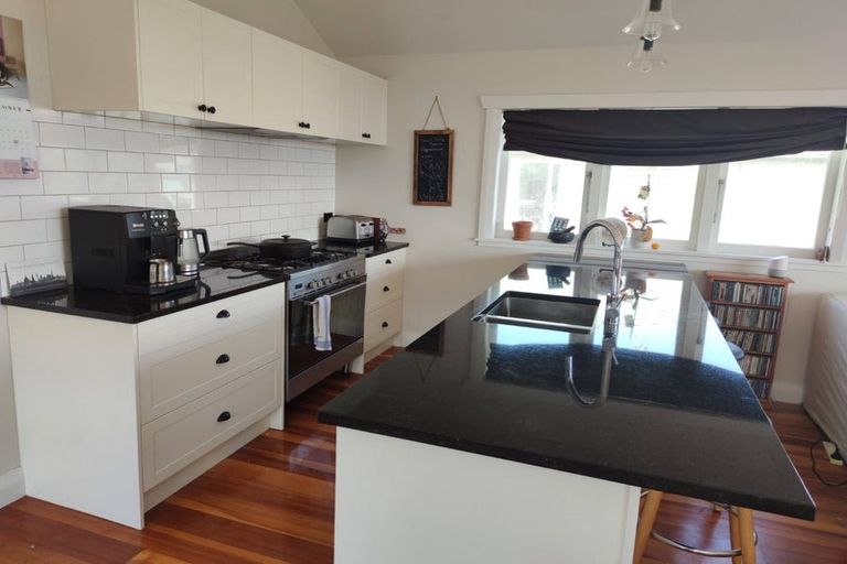 Photo of property in 1/77 Clovelly Road, Bucklands Beach, Auckland, 2012