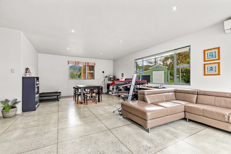 Photo of property in 38 Westminster Glen, Matakana, Warkworth, 0985