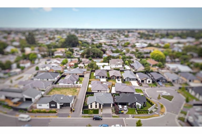 Photo of property in 13 Billington Drive, Halswell, Christchurch, 8025