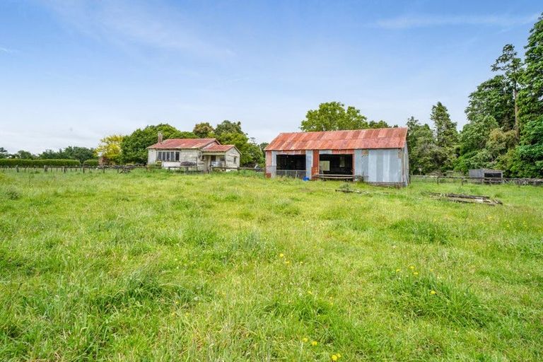 Photo of property in 194 Surrey Road, Tariki, Inglewood, 4388
