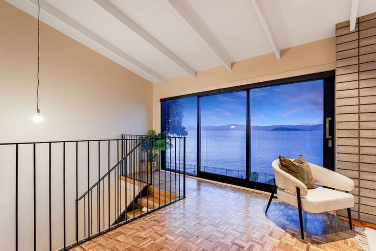 Photo of property in 725 Marine Drive, Eastbourne, Lower Hutt, 5013