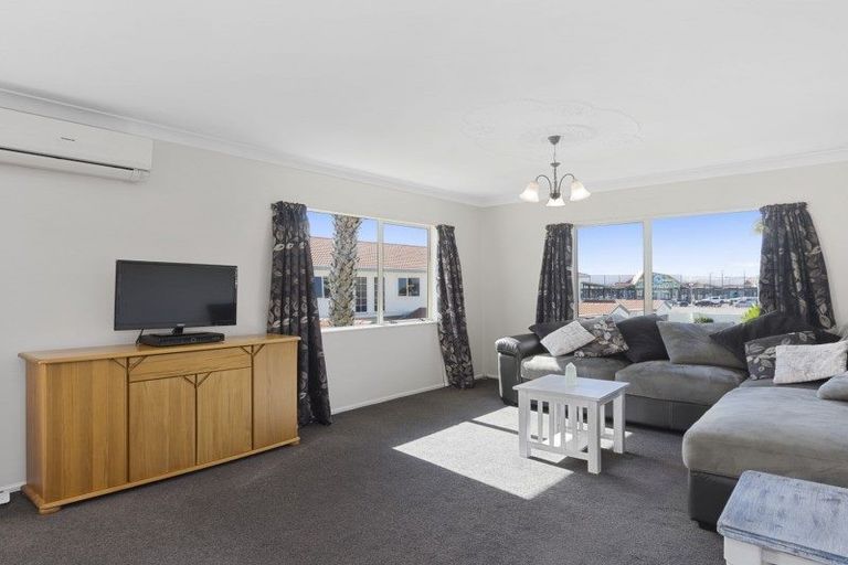 Photo of property in 52/111 Santa Monica Drive, Papamoa Beach, Papamoa, 3118