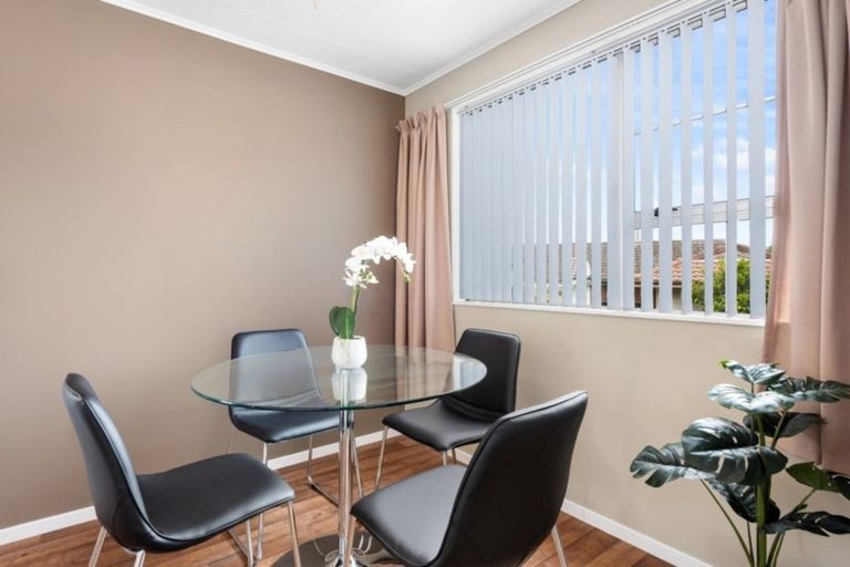 Photo of property in 218 Major Drive, Kelson, Lower Hutt, 5010