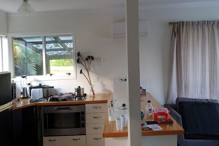 Photo of property in 1/84 Stredwick Drive, Torbay, Auckland, 0630