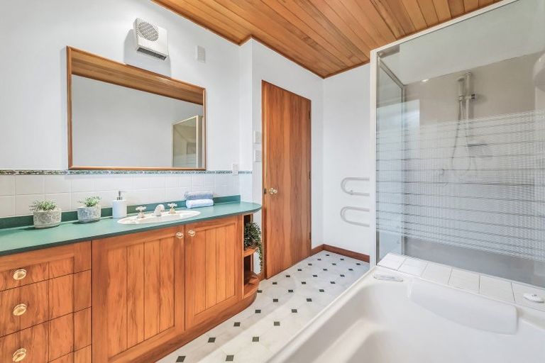 Photo of property in 8 Bridge Street, Southbridge, 7602