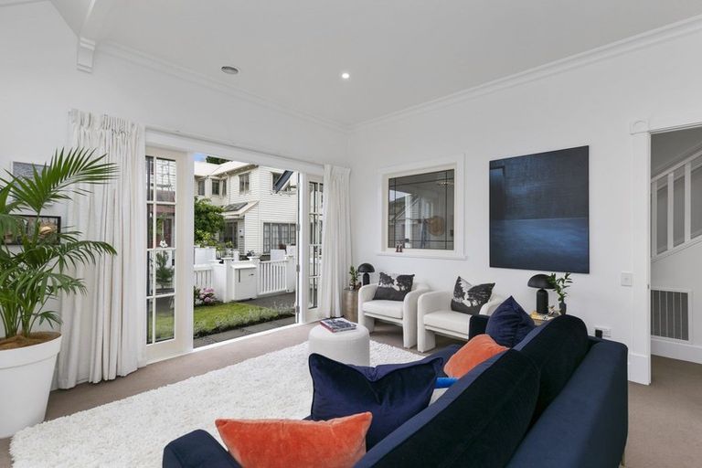 Photo of property in 31 Goring Street, Thorndon, Wellington, 6011