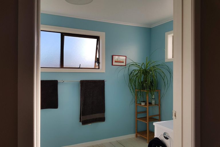 Photo of property in 8 Duke Street, Tamarau, Gisborne, 4010