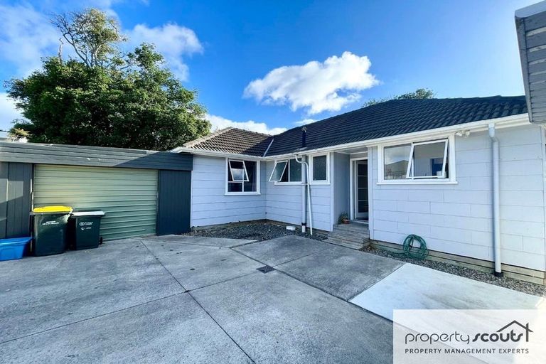 Photo of property in 19 Woodleigh Street, Frankleigh Park, New Plymouth, 4310