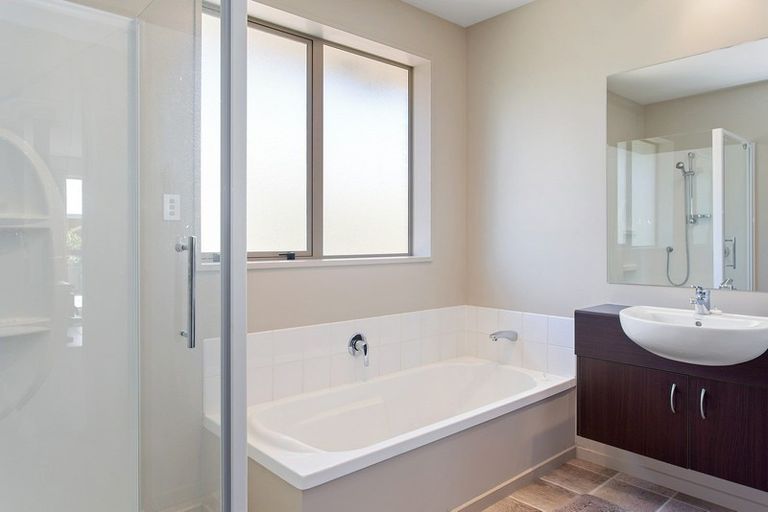 Photo of property in 36a Princes Street, Waikari, 7420