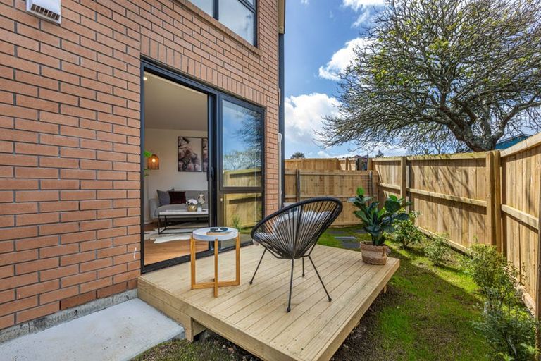 Photo of property in 1a Bellville Drive, Clendon Park, Auckland, 2103