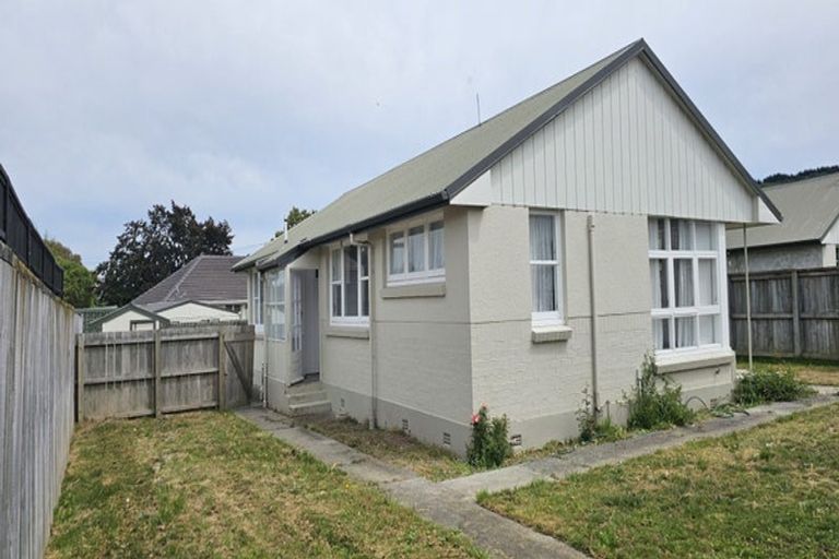 Photo of property in 3 Fire Station Lane, Trentham, Upper Hutt, 5018
