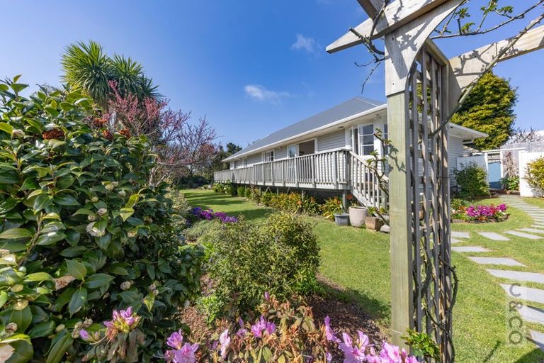 Photo of property in 26 Albert Street, Riverhead, 0820