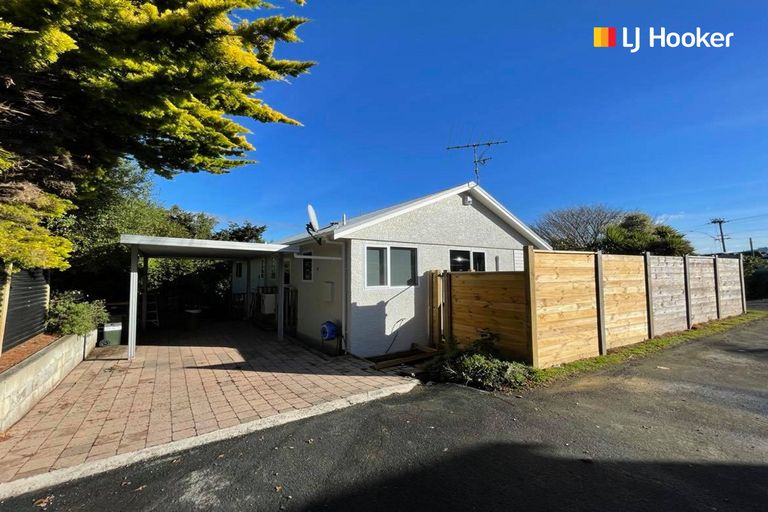 Photo of property in 154 Larnach Road, Waverley, Dunedin, 9013