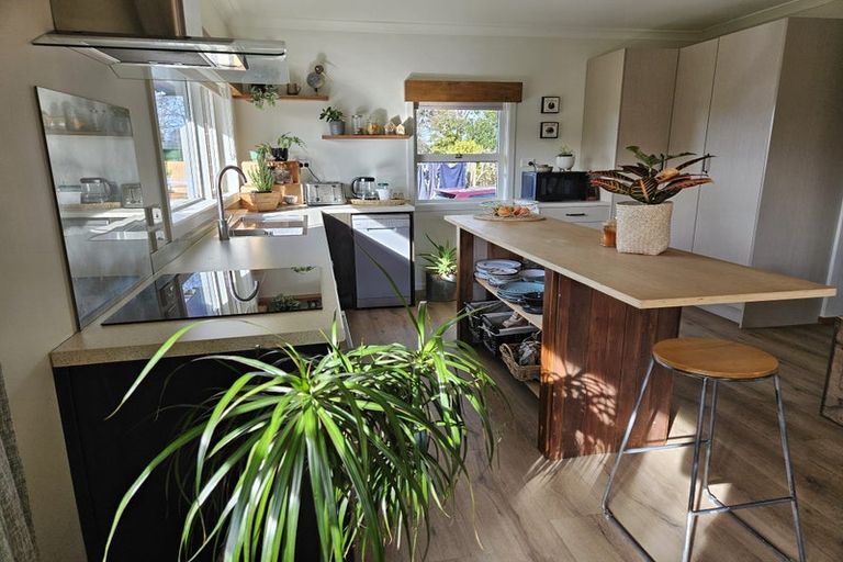 Photo of property in 7 Point Bush Road, Waimate, 7924