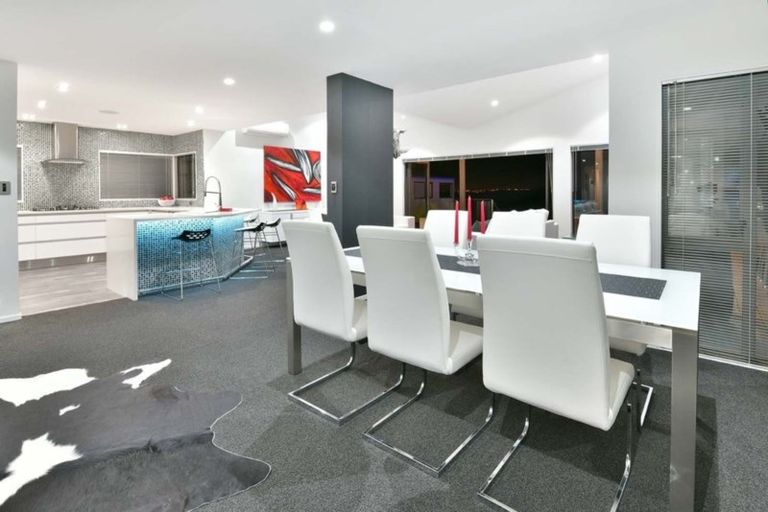 Photo of property in 803 Whangaparaoa Road, Manly, Whangaparaoa, 0930