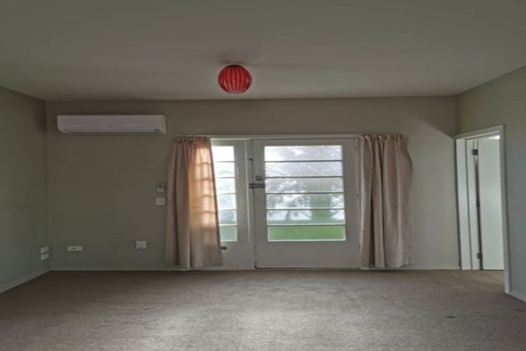 Photo of property in 68 Estuary Road, New Brighton, Christchurch, 8061