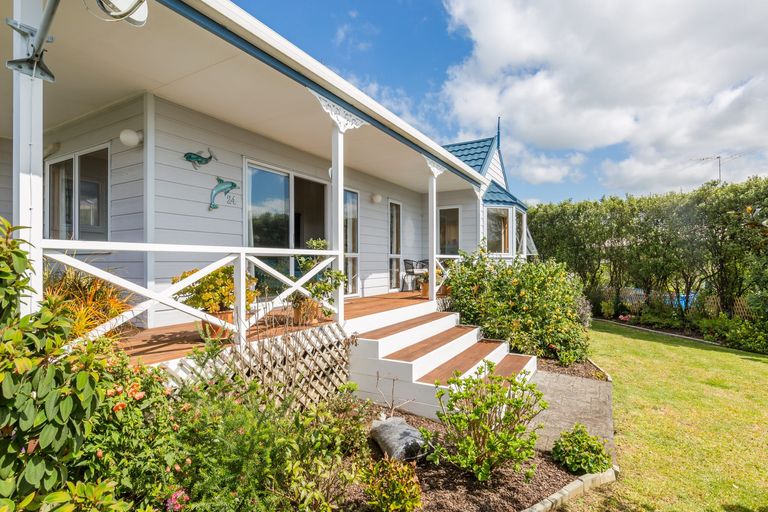 Photo of property in 24 Cannon Drive, Kerikeri, 0230