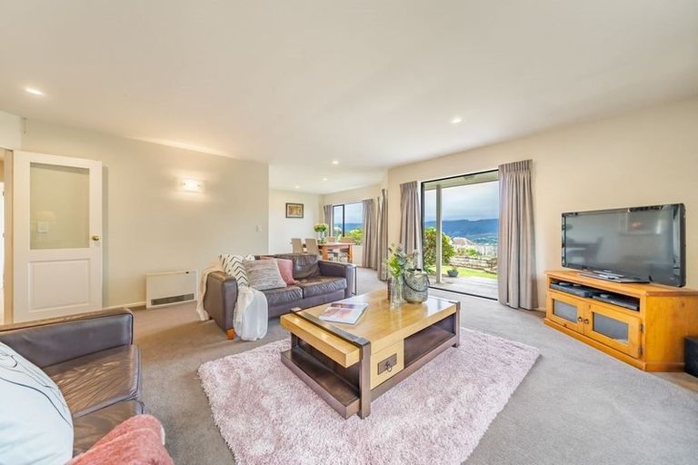 Photo of property in 82 Redvers Drive, Belmont, Lower Hutt, 5010